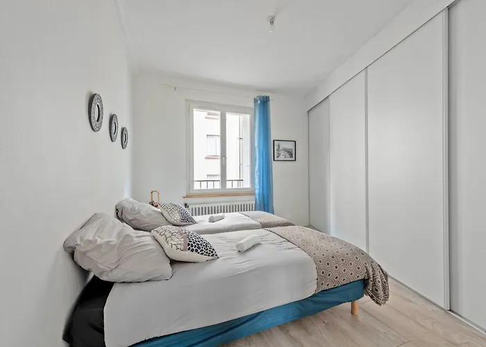 Appartement Navigateurs Proche Centre - Jardin- Parking Gratuit *