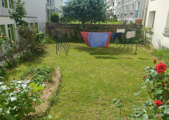 公寓 Ty'brestoise Proche Centre - Jardin- Parking Gratuit *